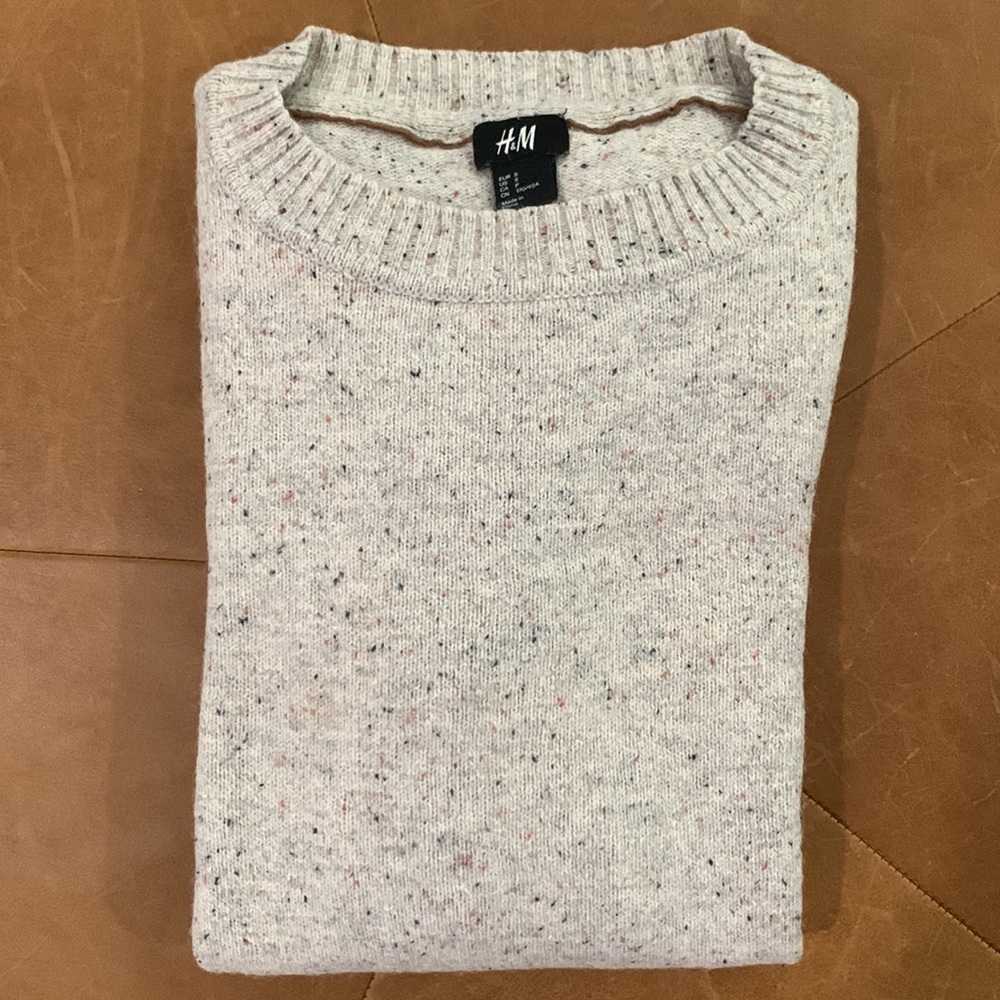H&M - crewneck wool sweater - Size Small